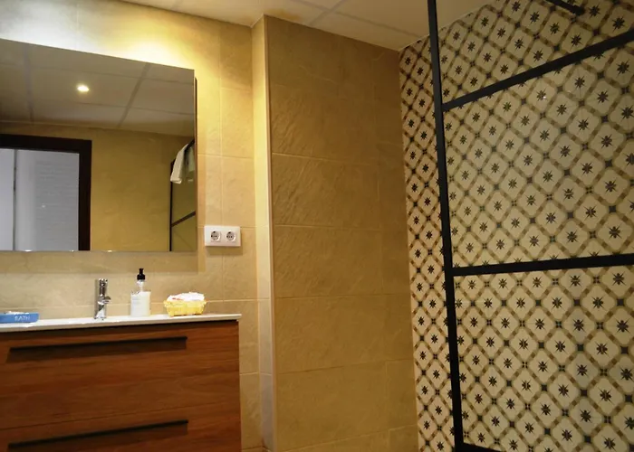 Sunshine Paseo De La Victoria