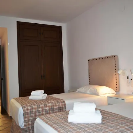 Sunshine Paseo De La Victoria Villa