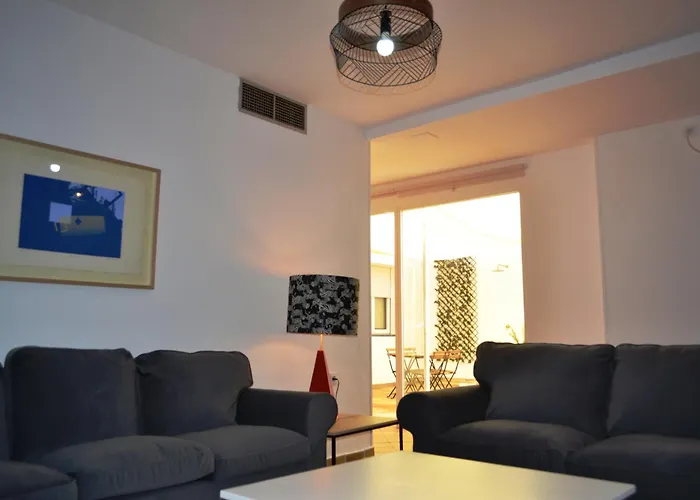 Sunshine Paseo De La Victoria 别墅 *