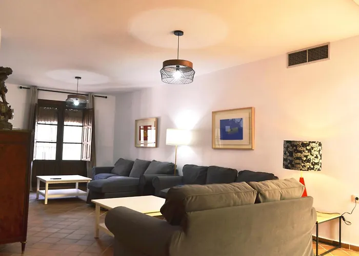 Sunshine Paseo De La Victoria